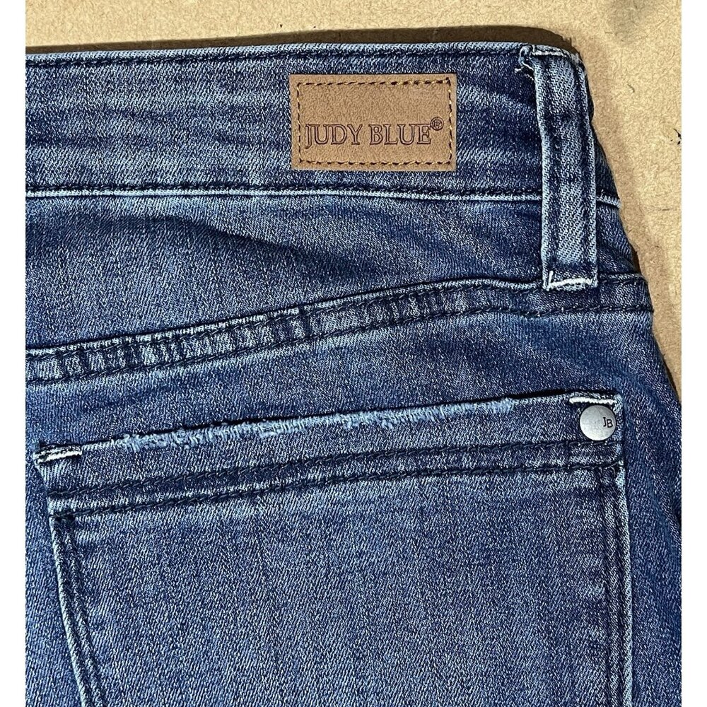 Judy Blue Women Size 15/32 Jeans Relaxed Fit Braided Detail Blue Stretch - Picture 12 of 16